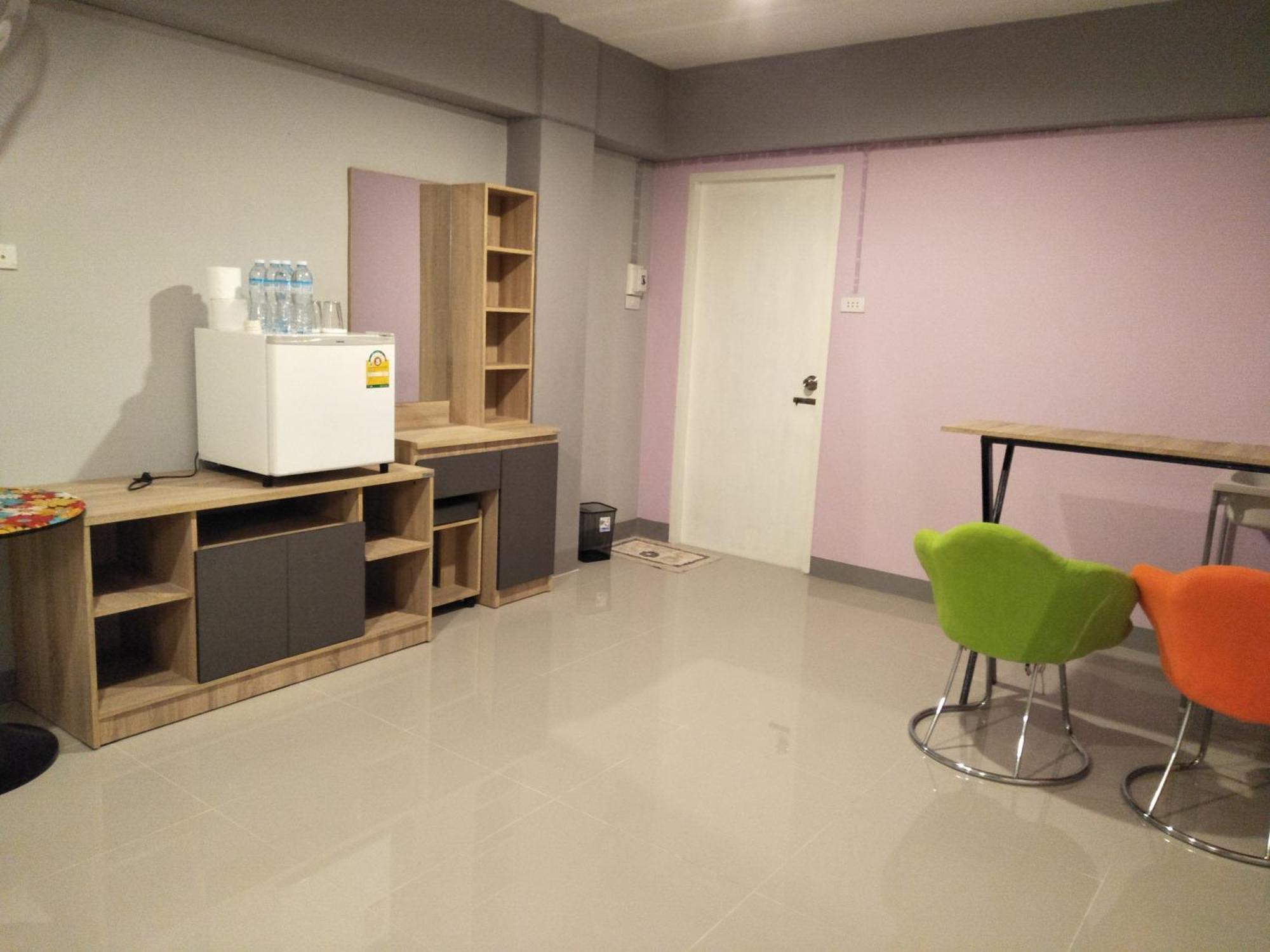 Rinrada Place Hotel Ubon Ratchathani Εξωτερικό φωτογραφία