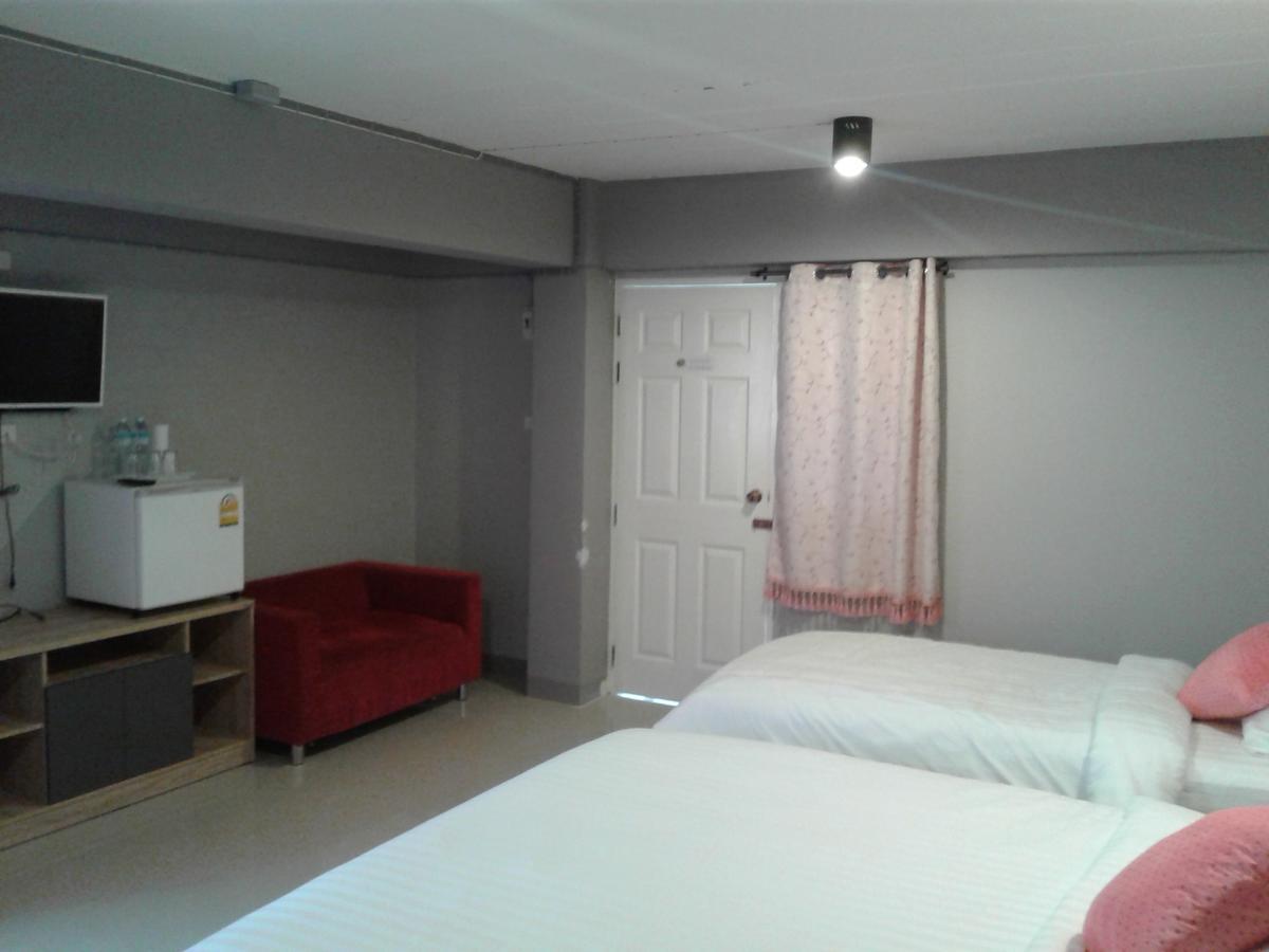 Rinrada Place Hotel Ubon Ratchathani Εξωτερικό φωτογραφία