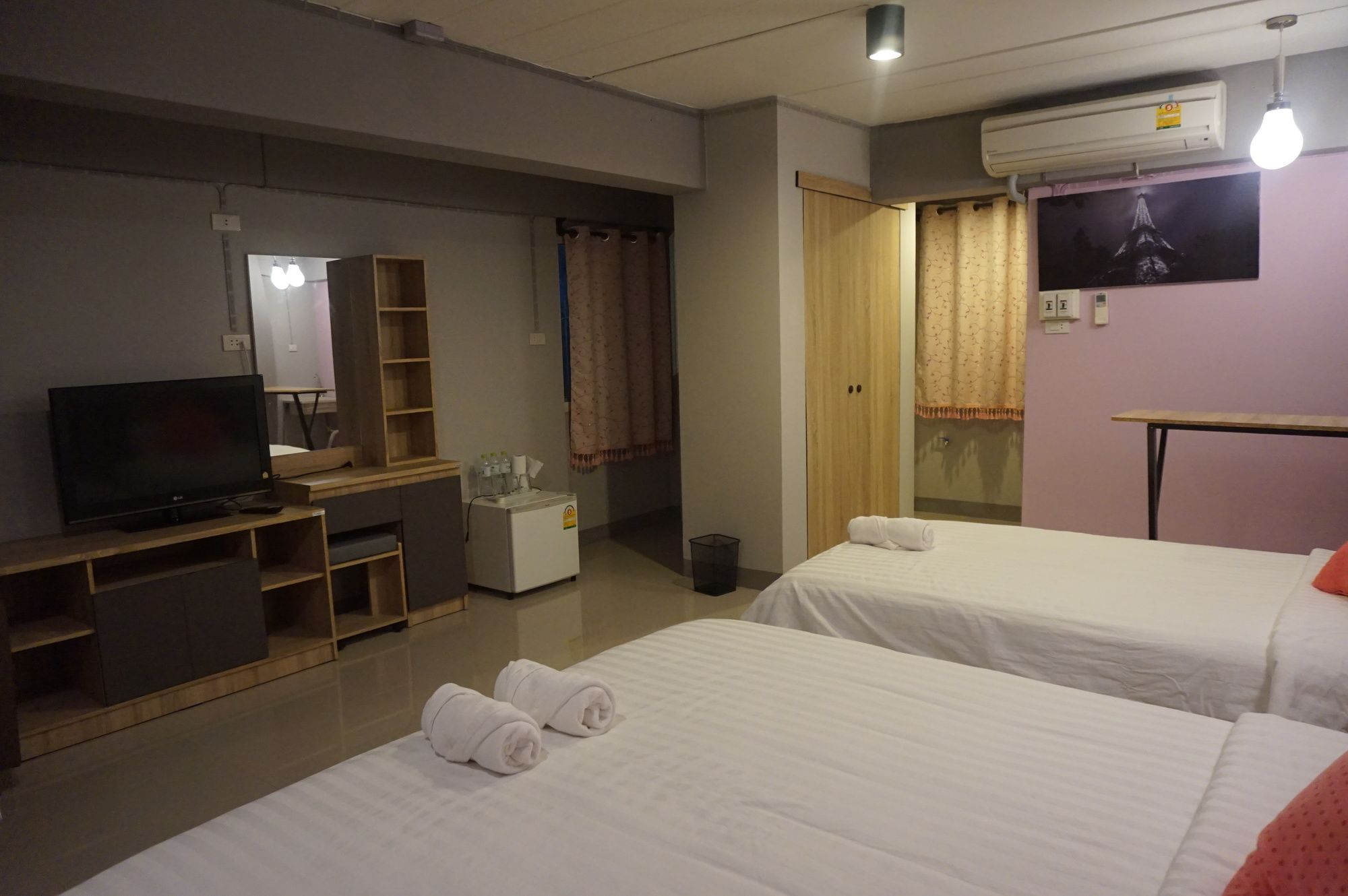 Rinrada Place Hotel Ubon Ratchathani Εξωτερικό φωτογραφία