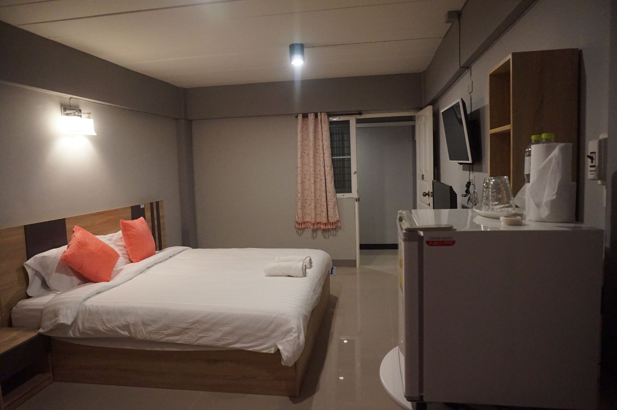 Rinrada Place Hotel Ubon Ratchathani Εξωτερικό φωτογραφία