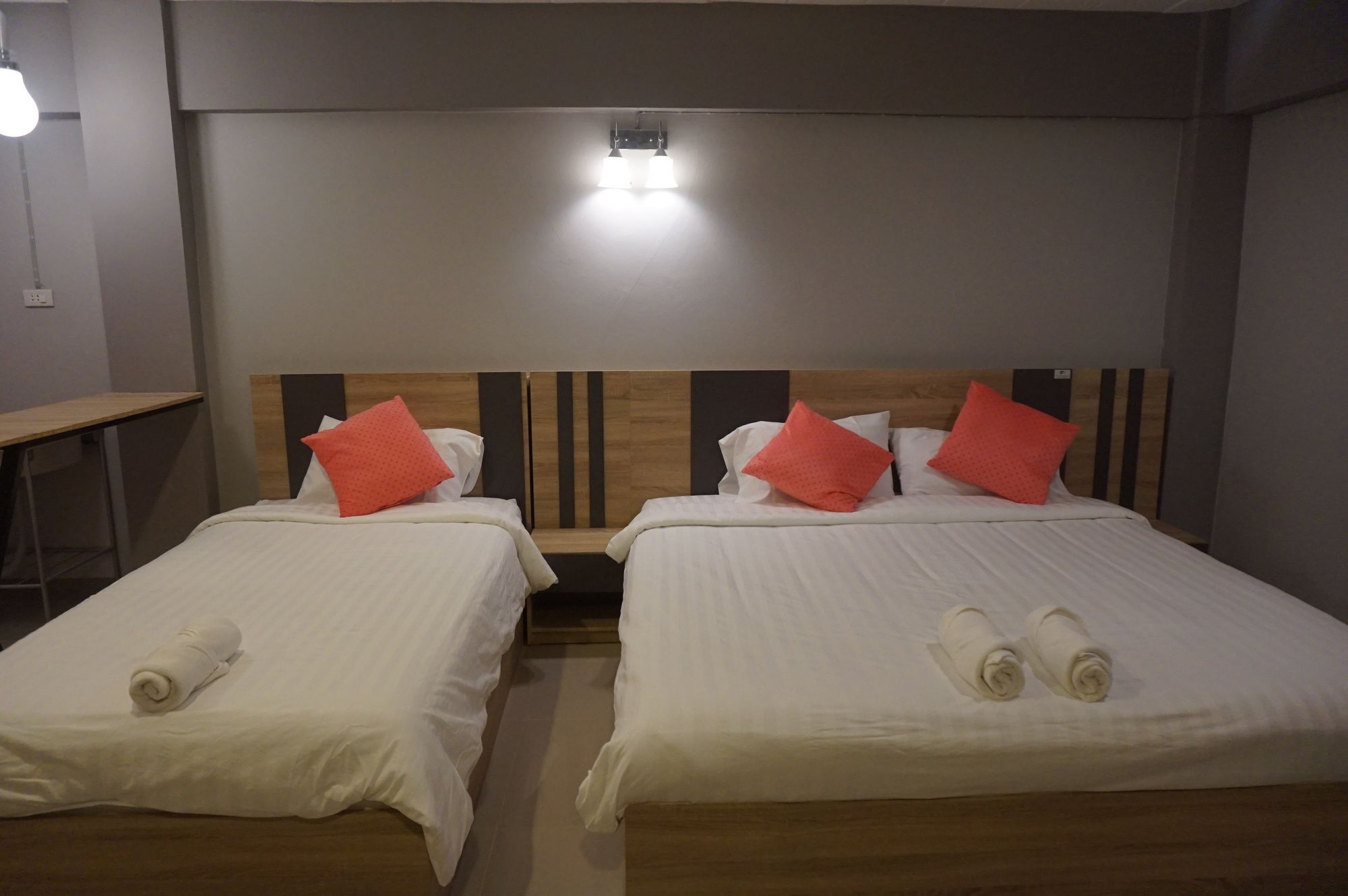 Rinrada Place Hotel Ubon Ratchathani Εξωτερικό φωτογραφία