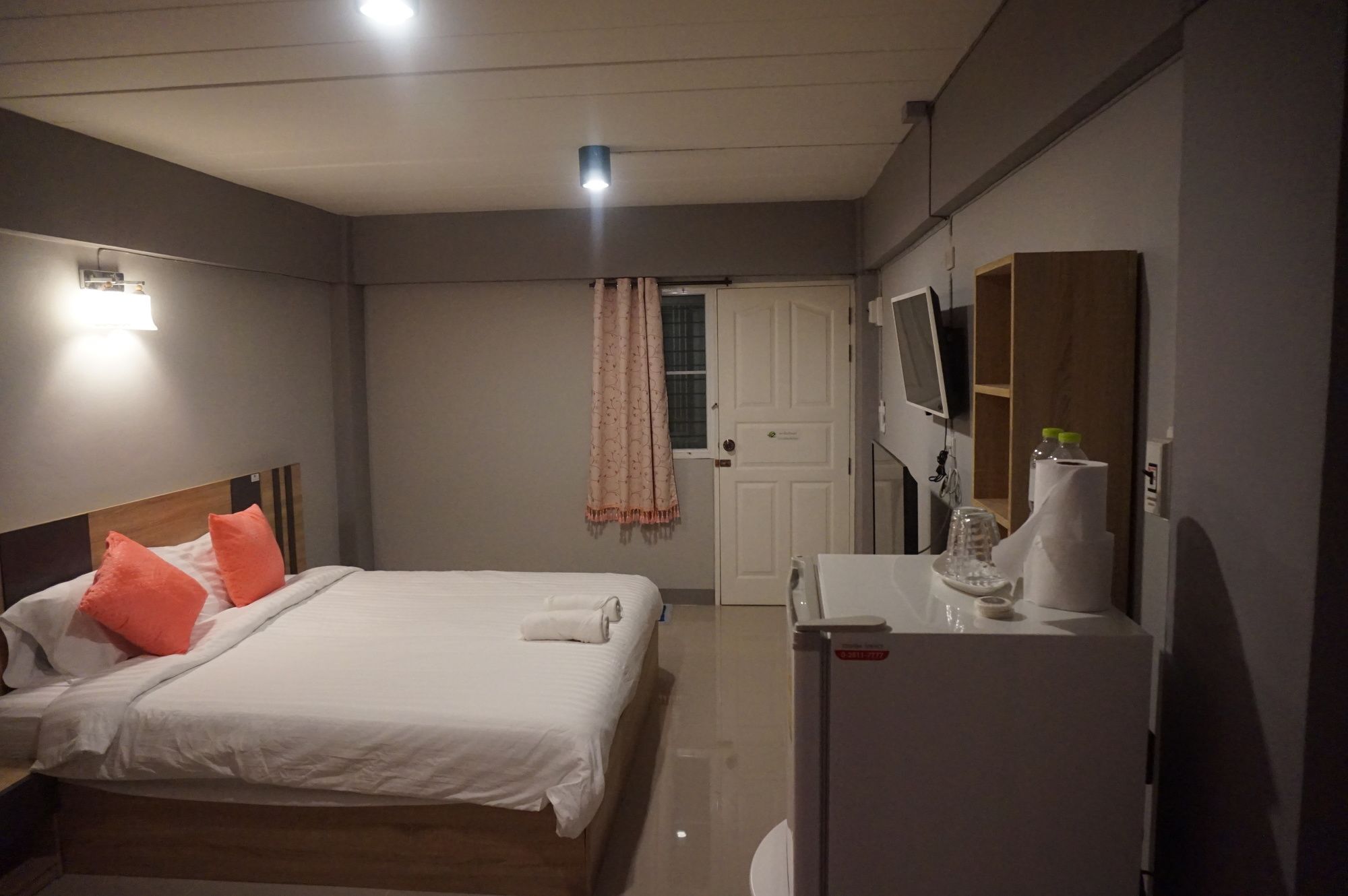 Rinrada Place Hotel Ubon Ratchathani Εξωτερικό φωτογραφία
